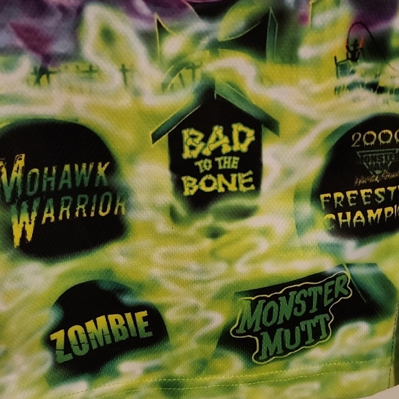 Grave Digger Men's Shirt - Black and Green Exclusive Shirt - Picture 3 of 15